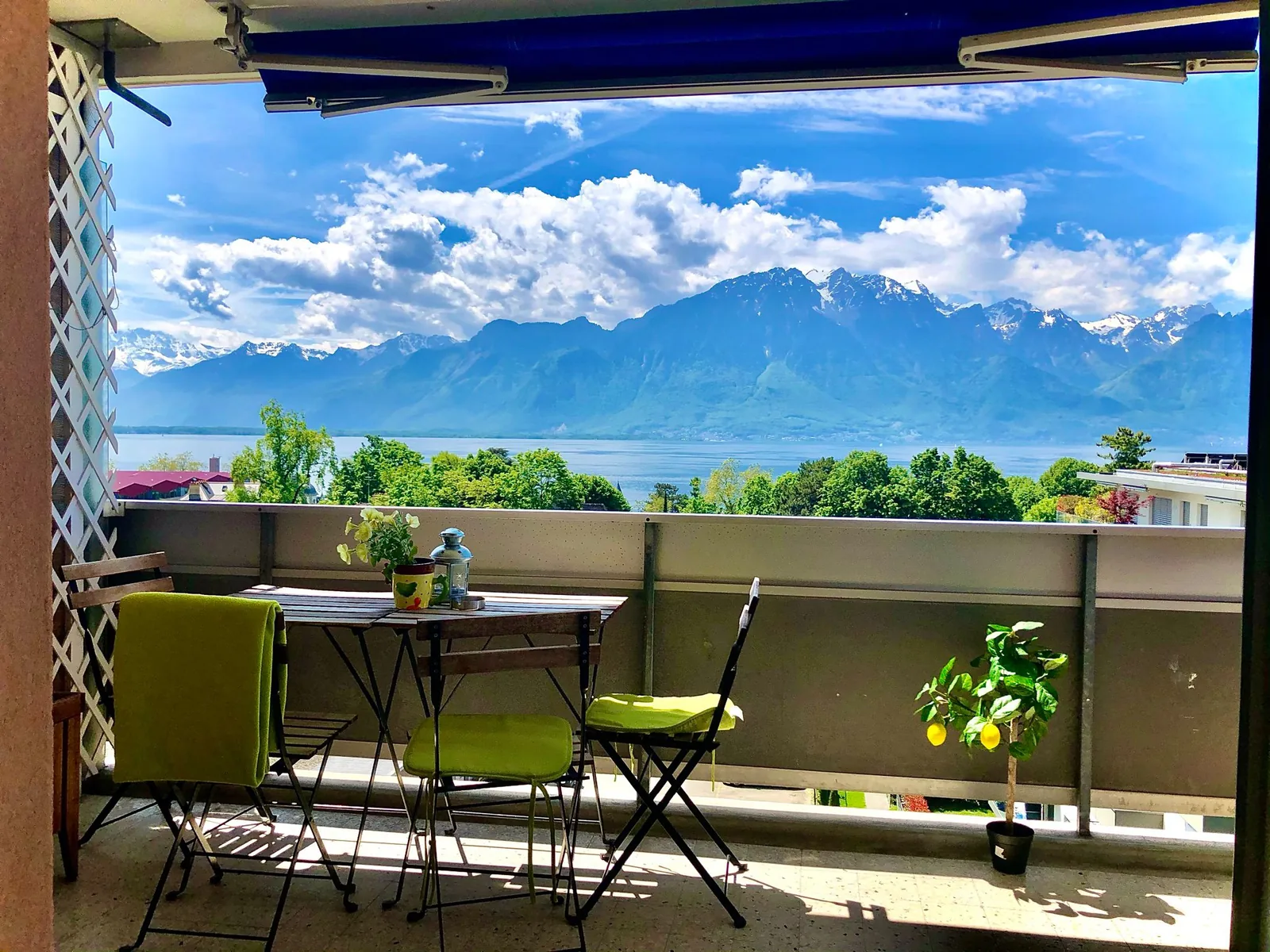Grand studio 46m², magnificent lake view — 1 to 3 persons, Clarens — photo 1