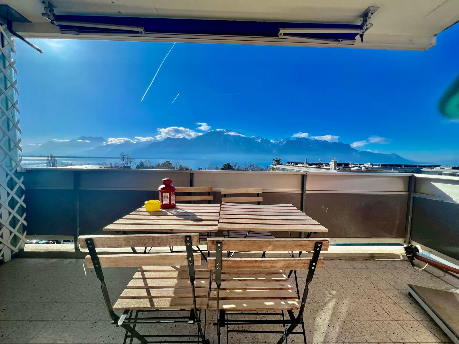 Fantastic view, modern 2.5-room apartment — 1 to 4 persons, Clarens — photo 1