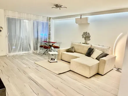 Privileged apartment with private Spa — 3.5 rooms, lake-facing balcony, Montreux — photo 13