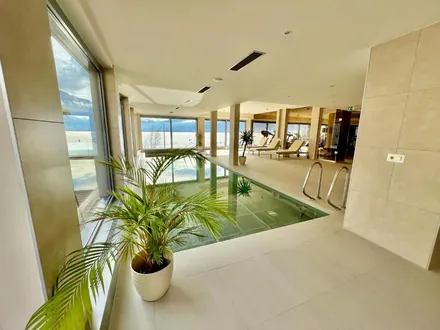Privileged apartment with private Spa — 3.5 rooms, lake-facing balcony, Montreux — photo 18