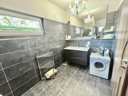 Villa with pool & jacuzzi — 6 to 16 persons, 20 min. from Montreux — photo 10